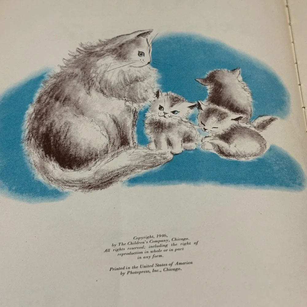 Vintage 1950s Snoopy Gets a Name‎ by Marion M. Dryer – Illustrated by Mary Gehr
